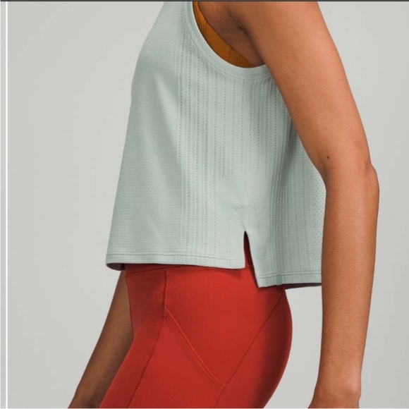 Lululemon Train to Be Tank - Picture 3 of 10